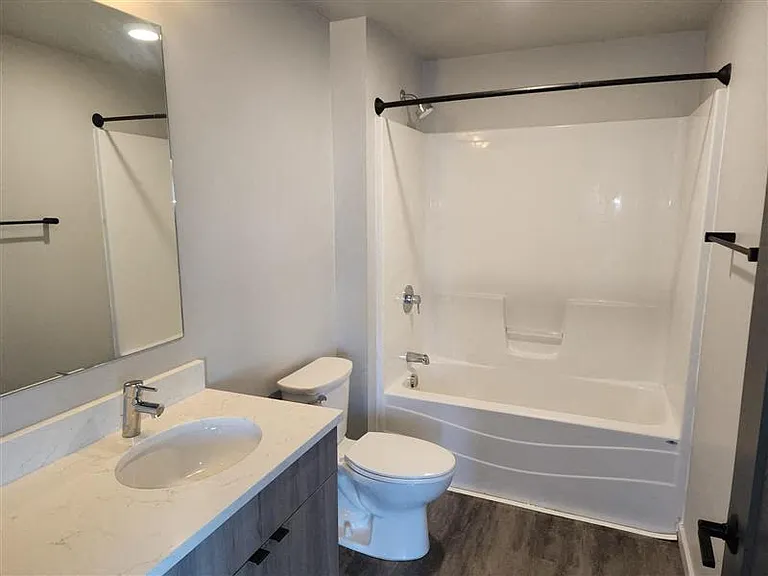 234 Market Apartments — Photo 45