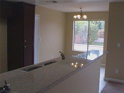 4th image of 2204 Pleasantwood Ln