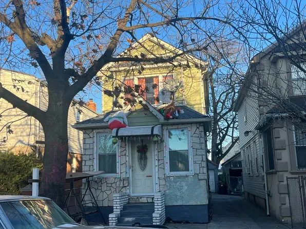 11619 125th St, South Ozone Park, NY 11420