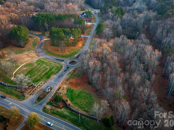 16502 Grande Vineyards Dr #43, Charlotte, NC 28227