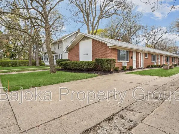 1615 W Nine Mile Rd, Ferndale, MI 48220
