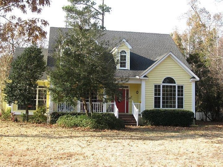 1st image of 340 Azalea Dr