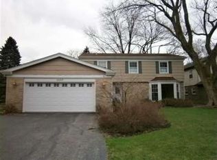 3607 Countryside Ln, Glenview, IL