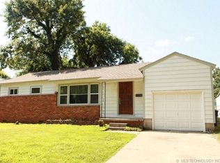 9120 E 4th St, Tulsa, OK 74112