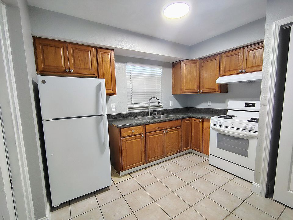 1st image of 8204 N 11th St APT A