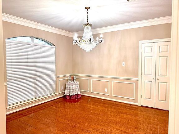 5th image of 22902 Greenrush Dr