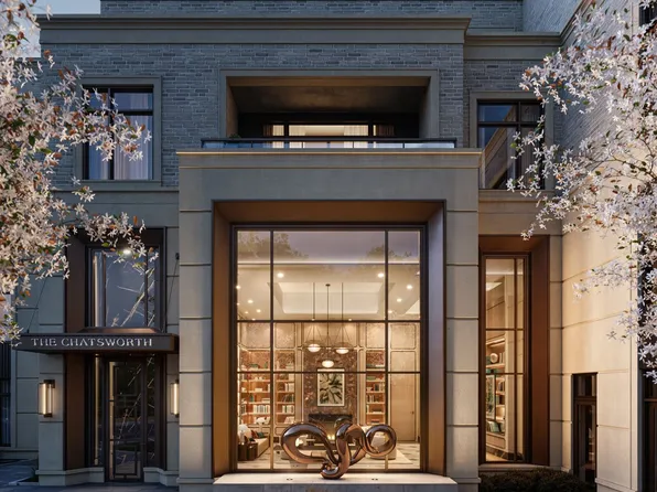 33 Chatsworth Dr #Lph2, Toronto, ON M4R 1R5