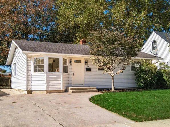 4241 Ashgrove Dr, Grove City, OH 43123