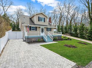 38 Hawthorne Road, Rocky Point, NY 11778
