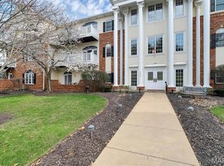 7400 Whitehall Colonial Ln APT 421, Saint Louis, MO