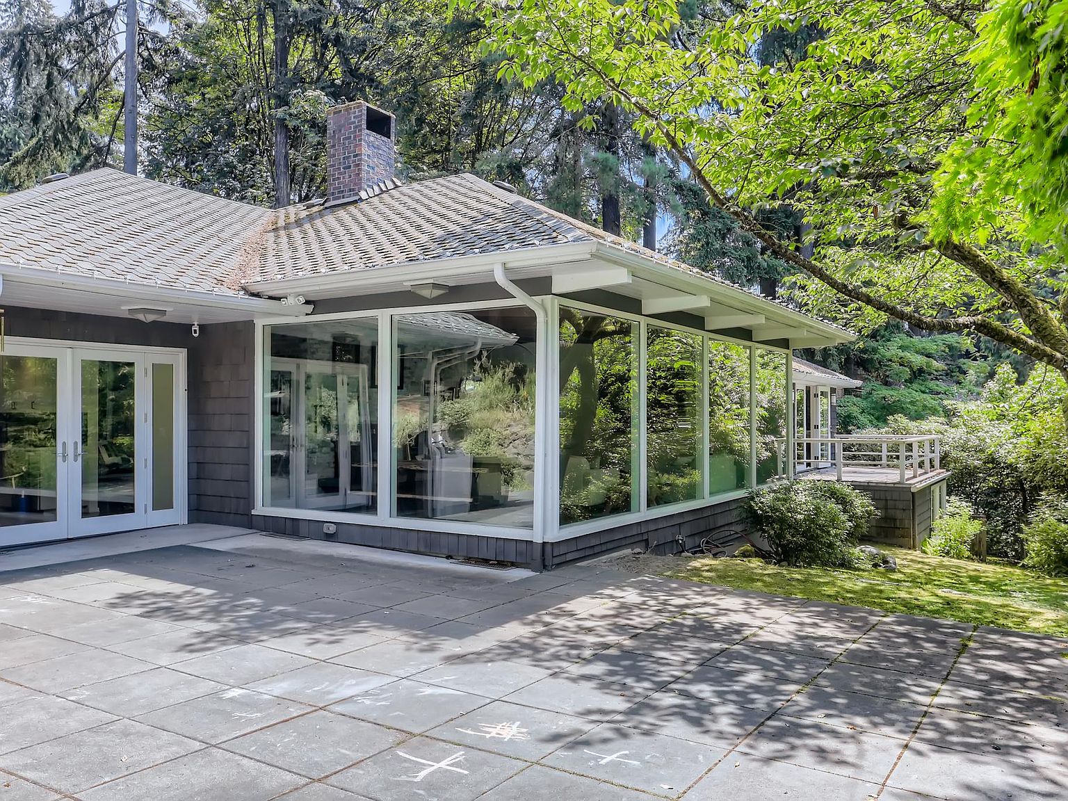 10204 SE 27th St, Beaux Arts, WA 98004 Zillow