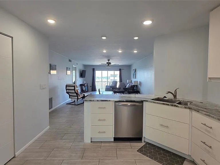 1650 1st Ave W #507B — Photo 7