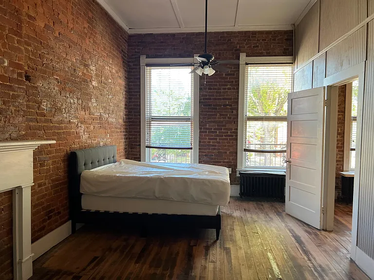 116B N Market St #B — Photo 6