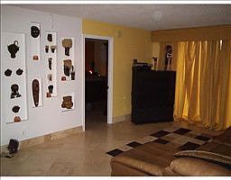 5th image of 1800 N Andrews Ave APT 6G