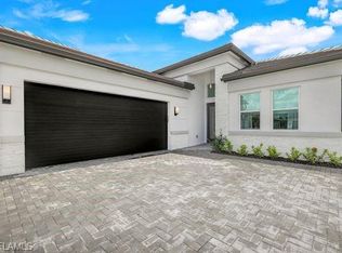 12232 Lotus Ave, Naples, FL 34120