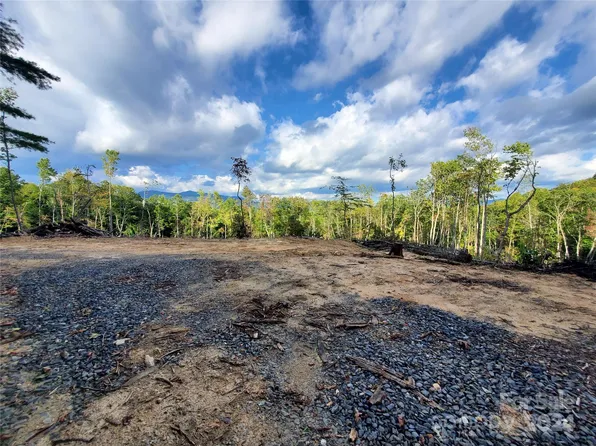 Parkwood Hls, Spruce Pine, NC 28777