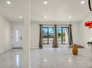 1840 E Joyce Dr, Palm Springs, CA 92262