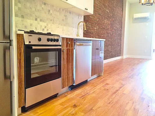 Rented by TheRealEstateCompany.com LLC | media 3