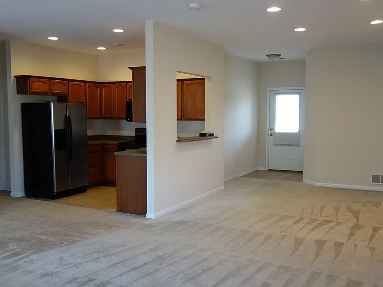 Manor Homes — Photo 19