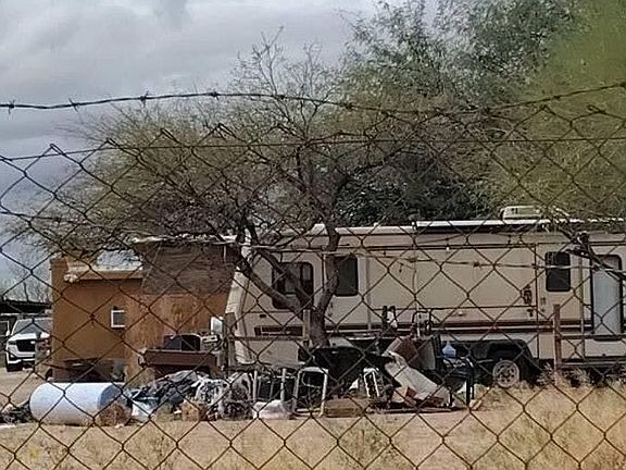 3rd image of 7911 S Caballo Rd