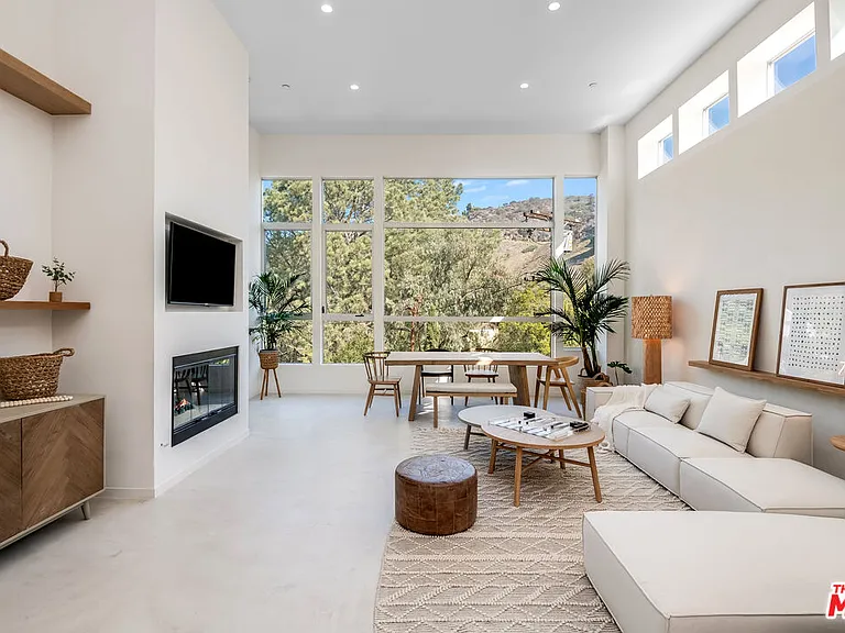 2407 San Marco Dr — Photo 9