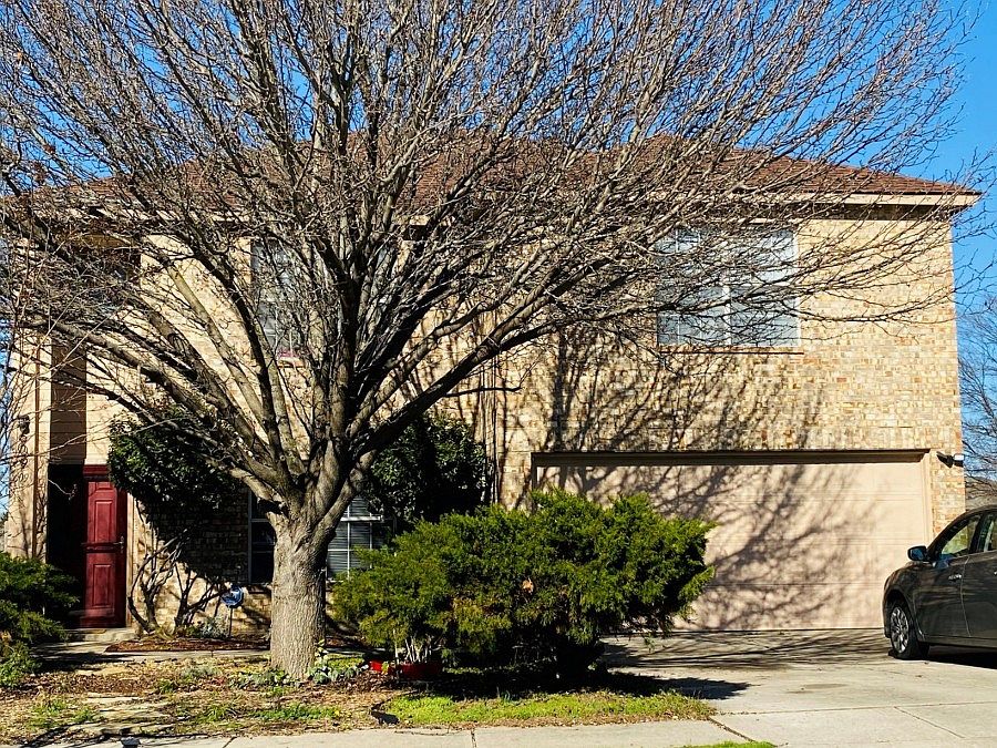 1st image of 609 Capricorn Dr