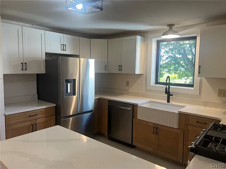 34 Lakeshore Rd #40 — Photo 9