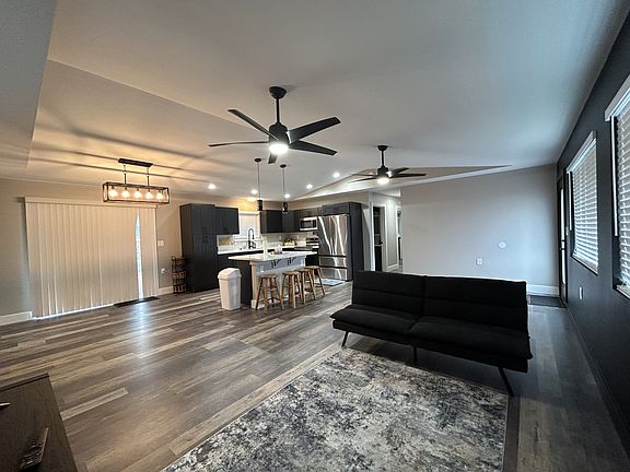 3rd image of 16-2160 Emerald Dr #16-2160