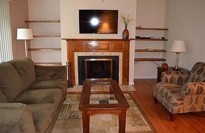 2nd image of 28 Carriage Ln #28