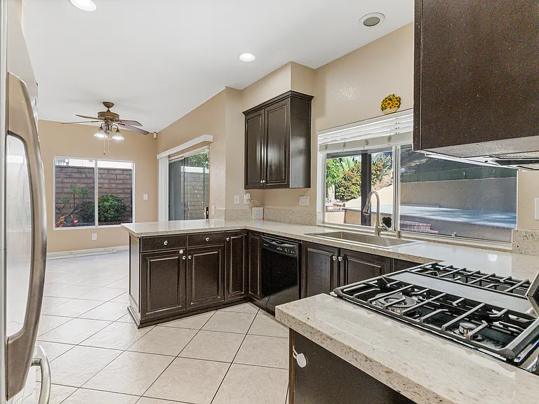 2256 Coriander Cir — Photo 8