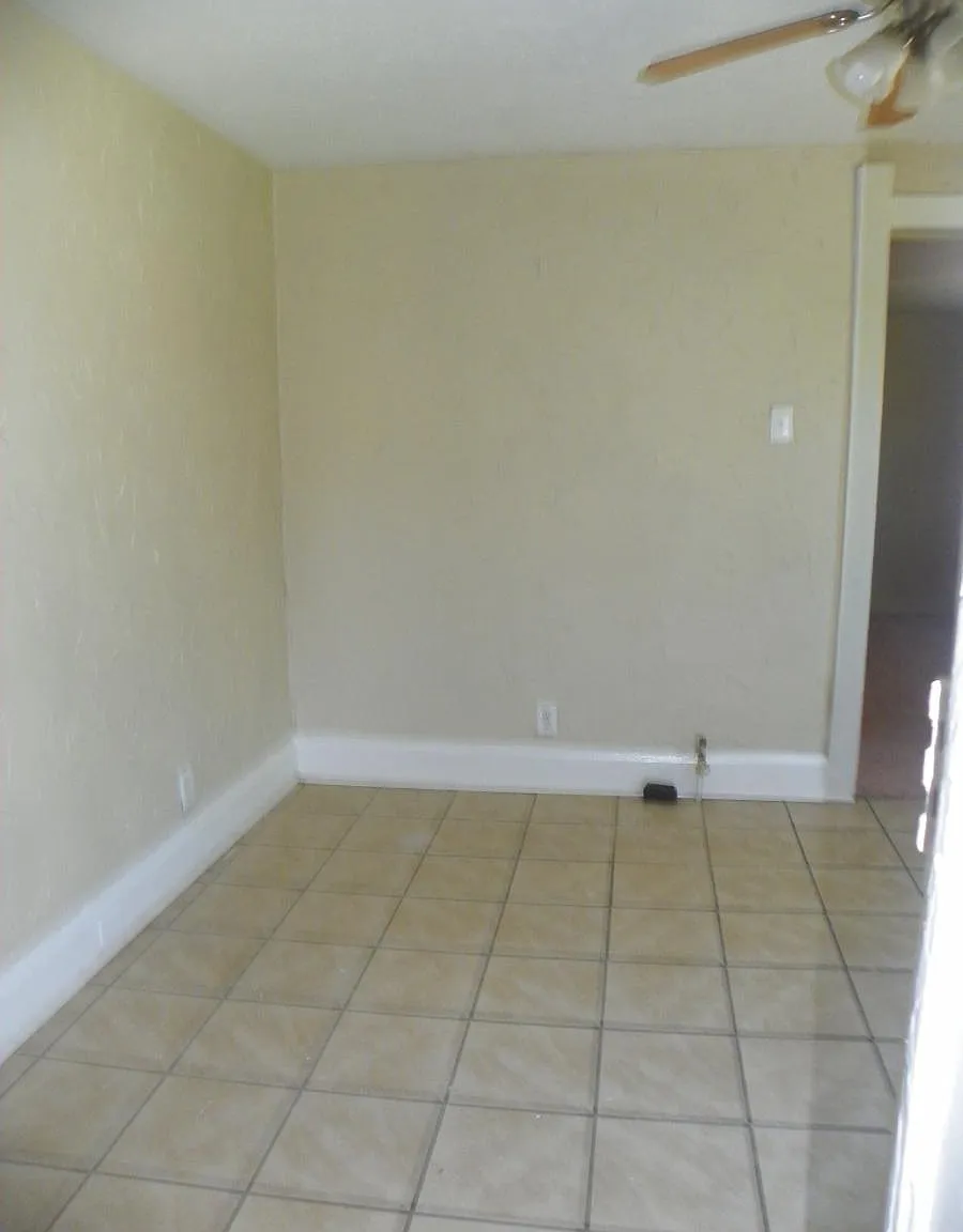 1 bed, 500 sqft, $850 — Photo 3