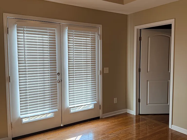 527 Redstone Dr #17 — Photo 6