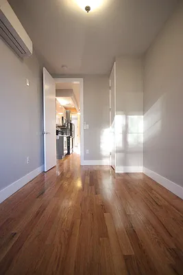 Rented by Nooklyn NYC LLC | media 48