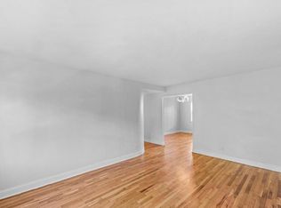 2735 W Berwyn Ave, Chicago, IL 60625