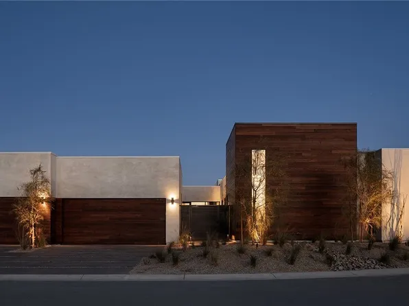 6828 Milos Rd, Las Vegas, NV 89118