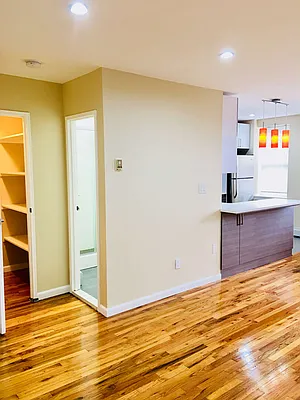 Rented by Bell Realty | media 37