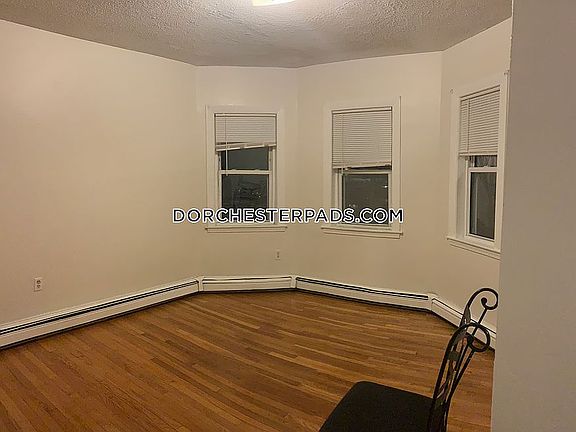 Livingroom unit 1