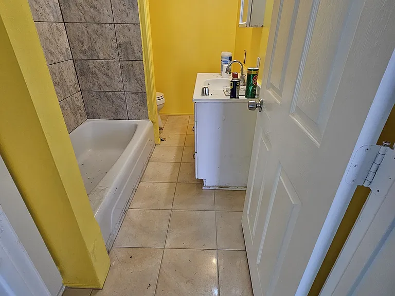 205 Ferguson Ave — Photo 3