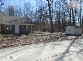 36115 Geneva St #13, New Boston, MI 48164