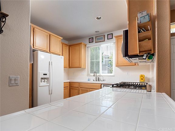 4th image of 24602 Montevista Cir