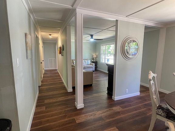 5th image of 60 Maple St
