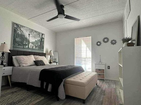 5th image of 8931 Blind Pass Rd APT 252