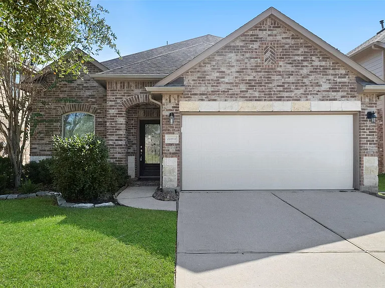 13206 Clover Creek Point Ln — Photo 3