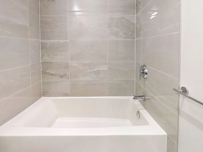 3430 E Kent Ave — Photo 3