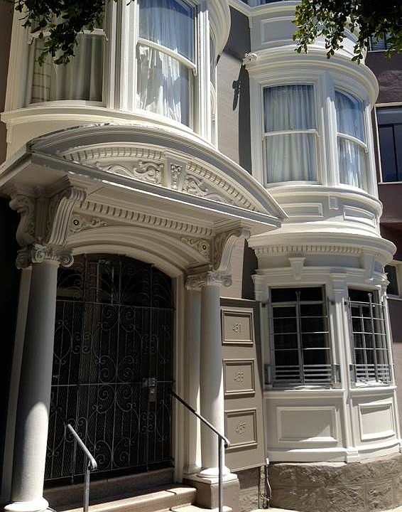 1st image of 435 Dolores St