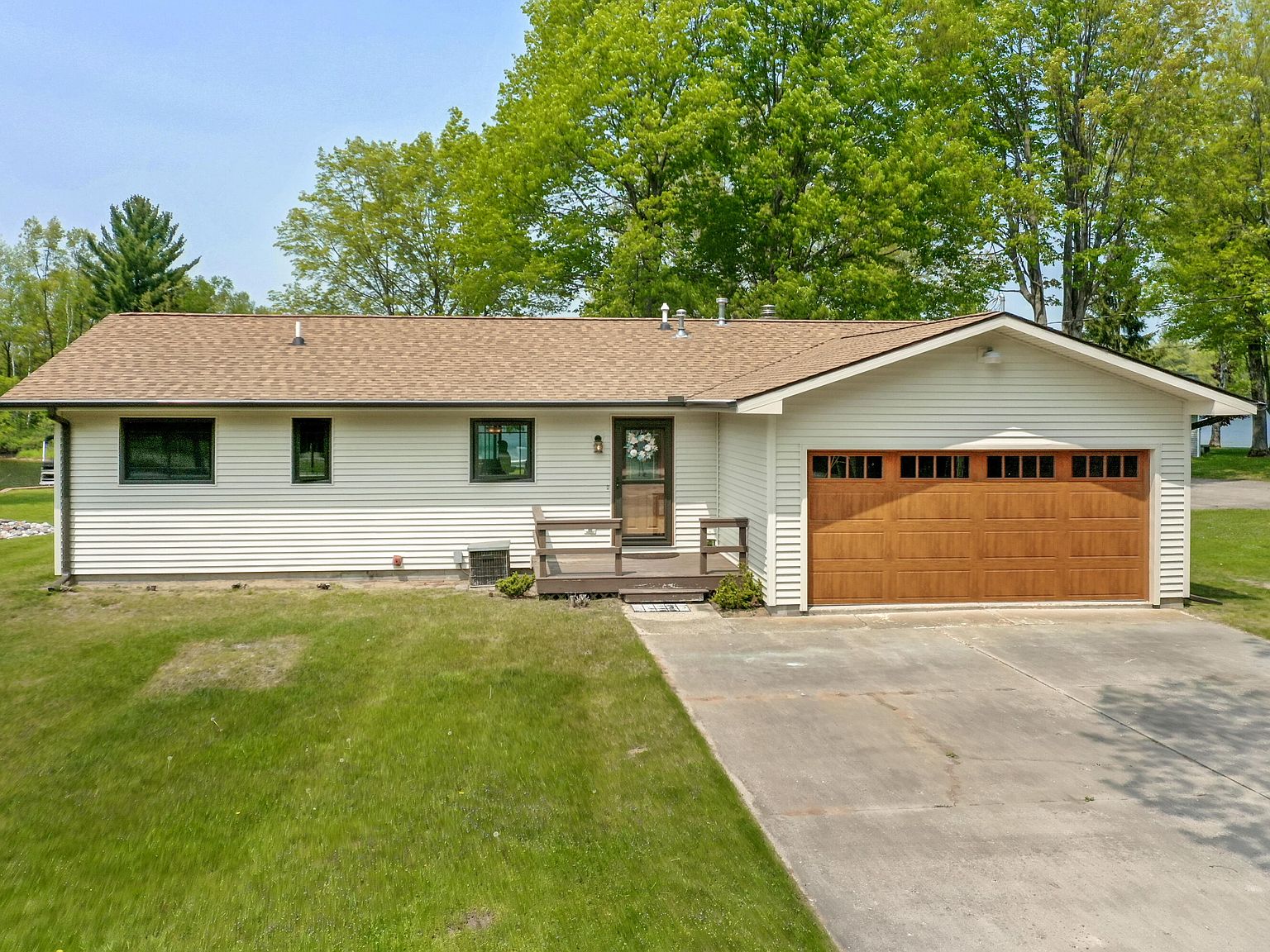 1204 Lake James Dr, Prudenville, MI 48651 Zillow