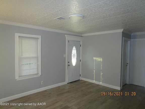 2nd image of 4102 SE 12th Ave