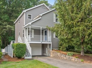 35 Lilac Cir #209, Marlborough, MA 01752