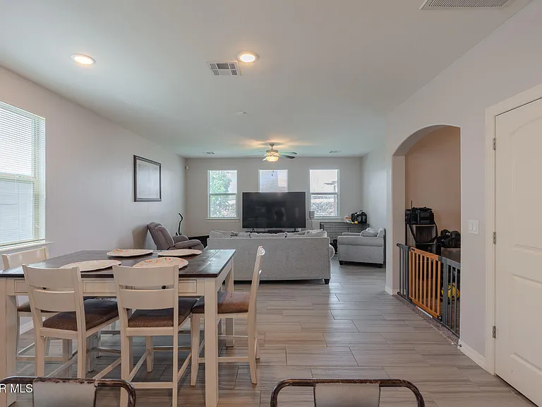 305 Del Palmar Ct — Photo 24