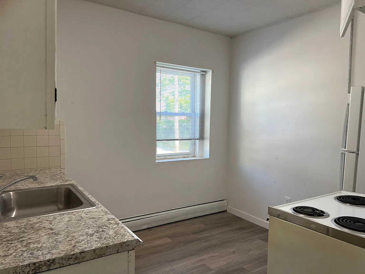 1 bed, 820 sqft, $1,450 — Photo 4